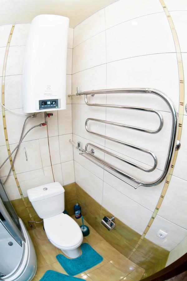 Затишна Квартирка Aparthotel Krementsjoek Buitenkant foto